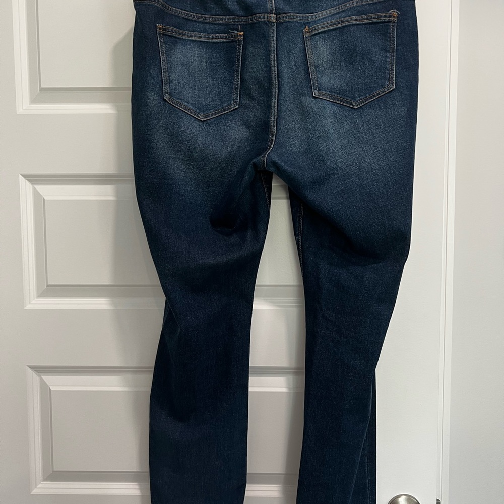 Old Navy - Picture 2 of 2